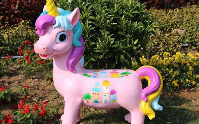 園林景觀仿真手繪彩虹馬動(dòng)物座椅玻璃鋼雕塑