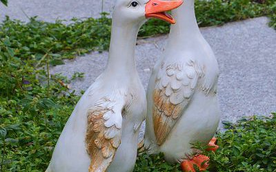 公園景區(qū)玻璃鋼仿真動(dòng)物鴨子雕塑