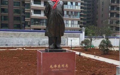 城市小區玻璃鋼仿銅偉大領袖毛澤東雕塑