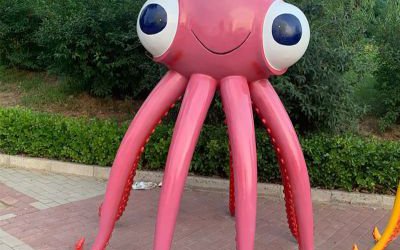 公園里擺放的玻璃鋼卡通創意章魚雕塑