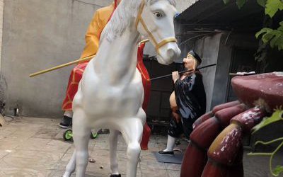 戶外景區玻璃鋼彩繪西游記人物雕塑