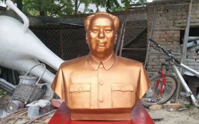 校園玻璃鋼仿銅毛主席園林戶(hù)外景觀毛澤東雕塑