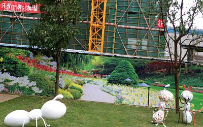 游樂場玻璃鋼卡通動(dòng)物螞蟻雕塑