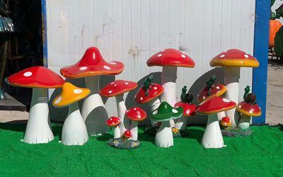 城市街邊玻璃鋼彩繪仿真蘑菇雕塑