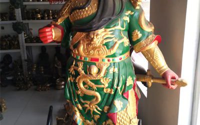 玻璃鋼彩繪大型供奉佛像關公雕塑