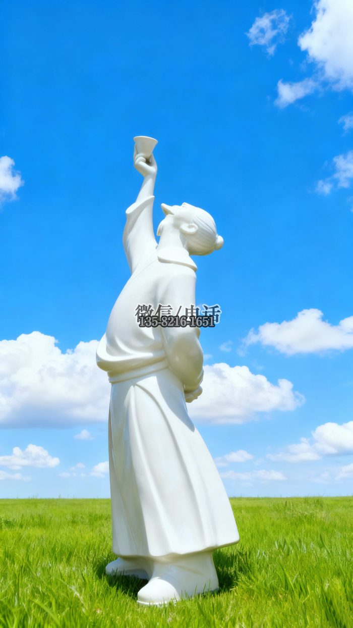 醉酒雕塑實拍圖